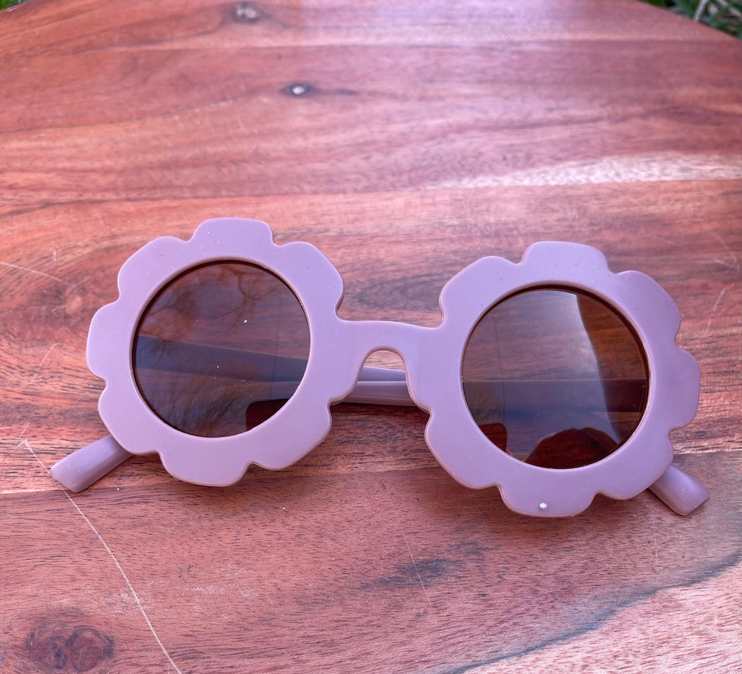 Flower kid sunnies