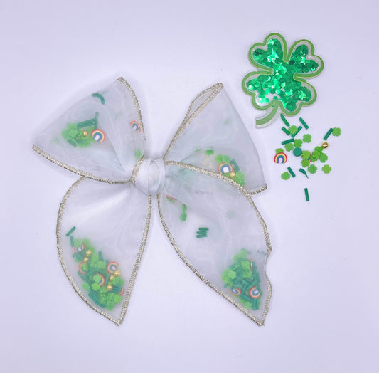 St Patrick’s Day shaker bow